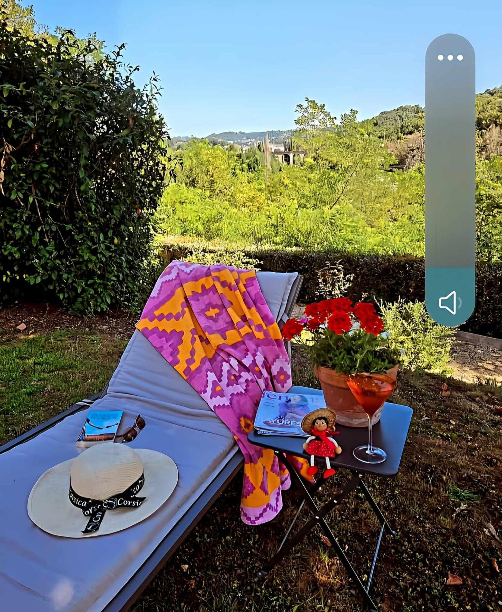 Hotel La Bayardine Sarlat Esterno foto